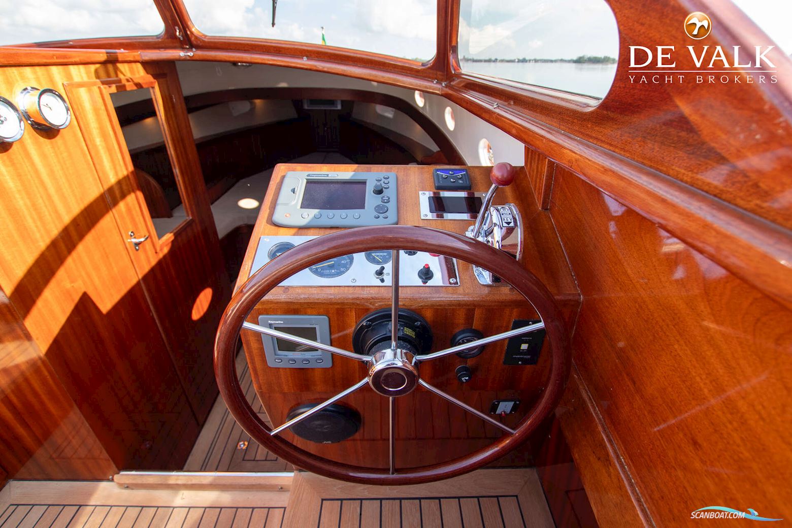 BRANDARIS Barkas 1100 Cabin