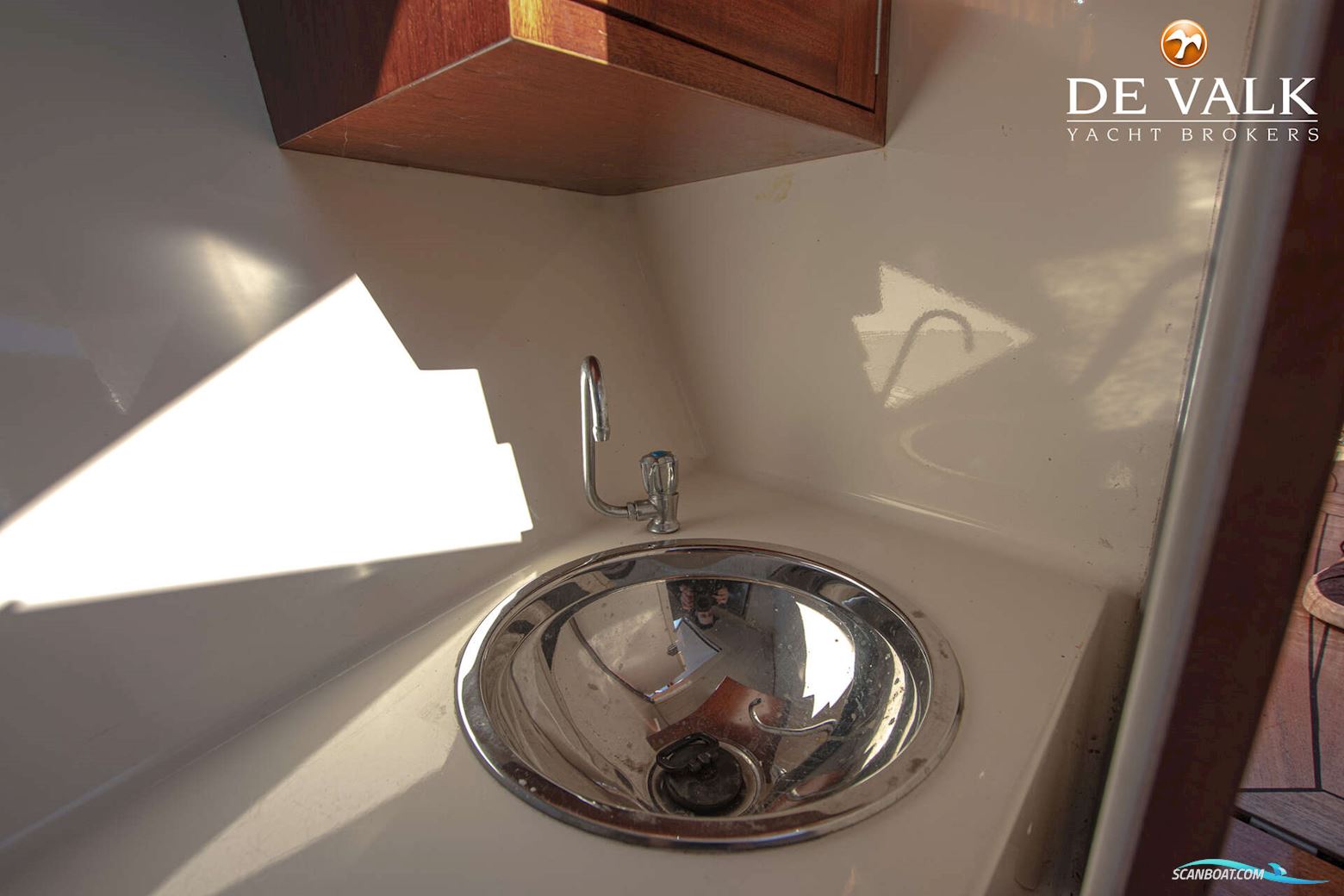 BRANDARIS Barkas 845 Open