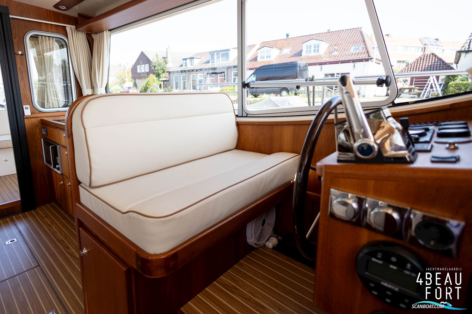 Brandsma Luna 37