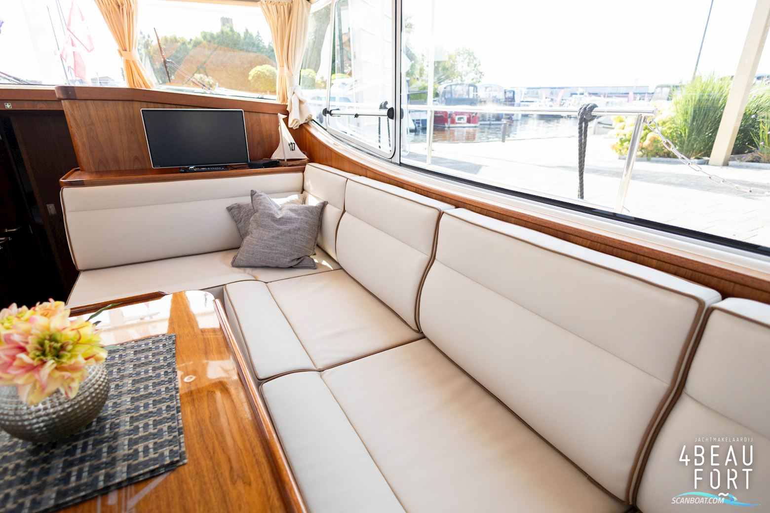 Brandsma Luna 37