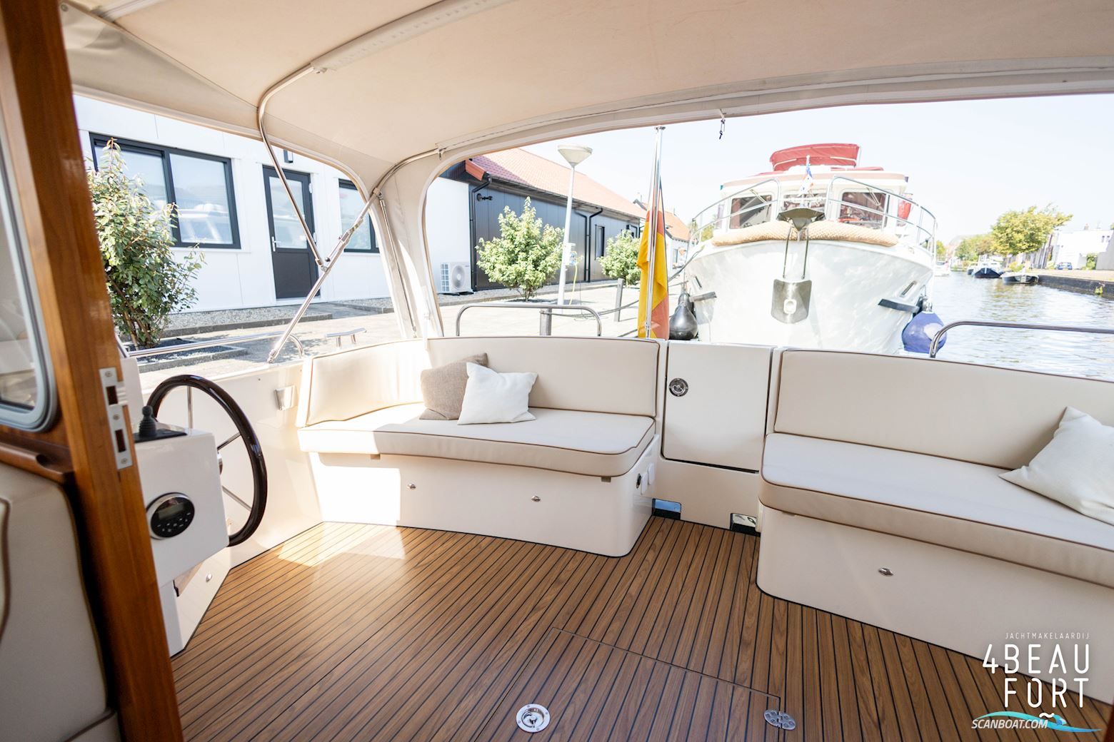 Brandsma Luna 37