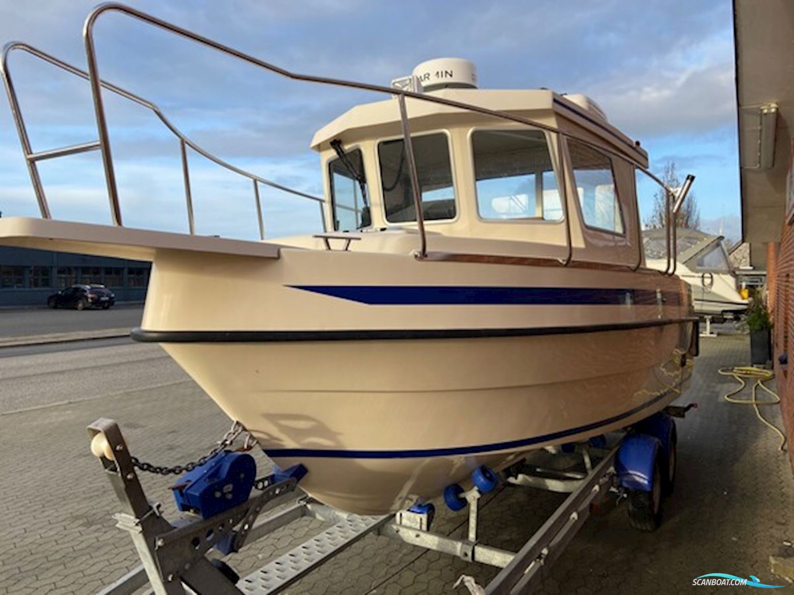 Bredgaard trolling pilotbåd m/Mercury F200 hk Verado og Brenderup trailer