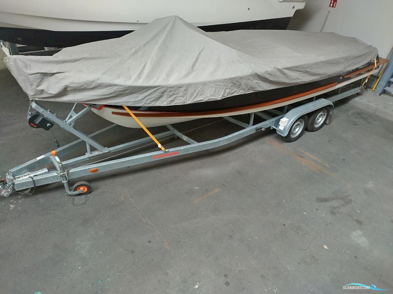 Britamarine R24