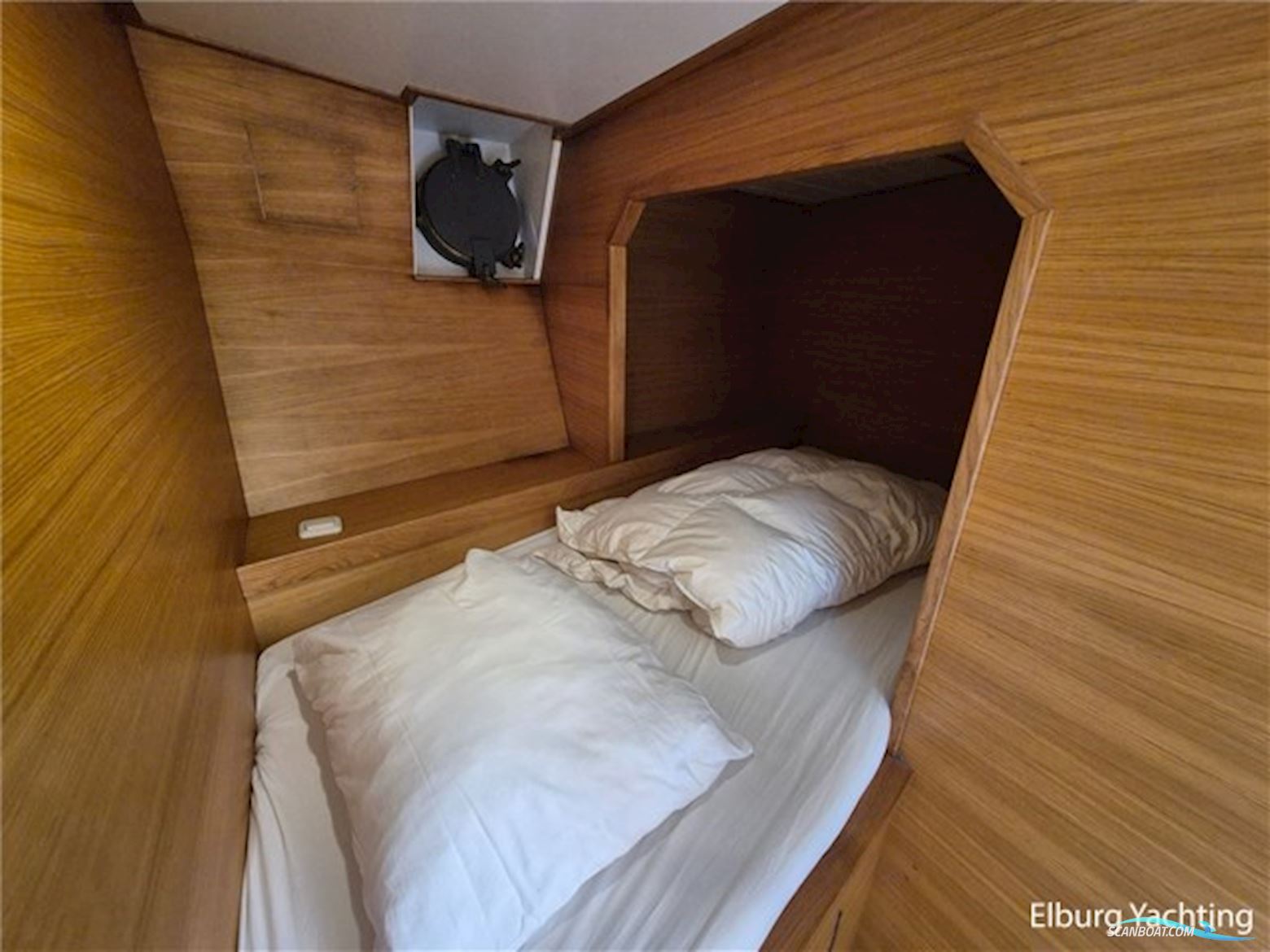 Bronsveen Spitsgatkotter 14.98 