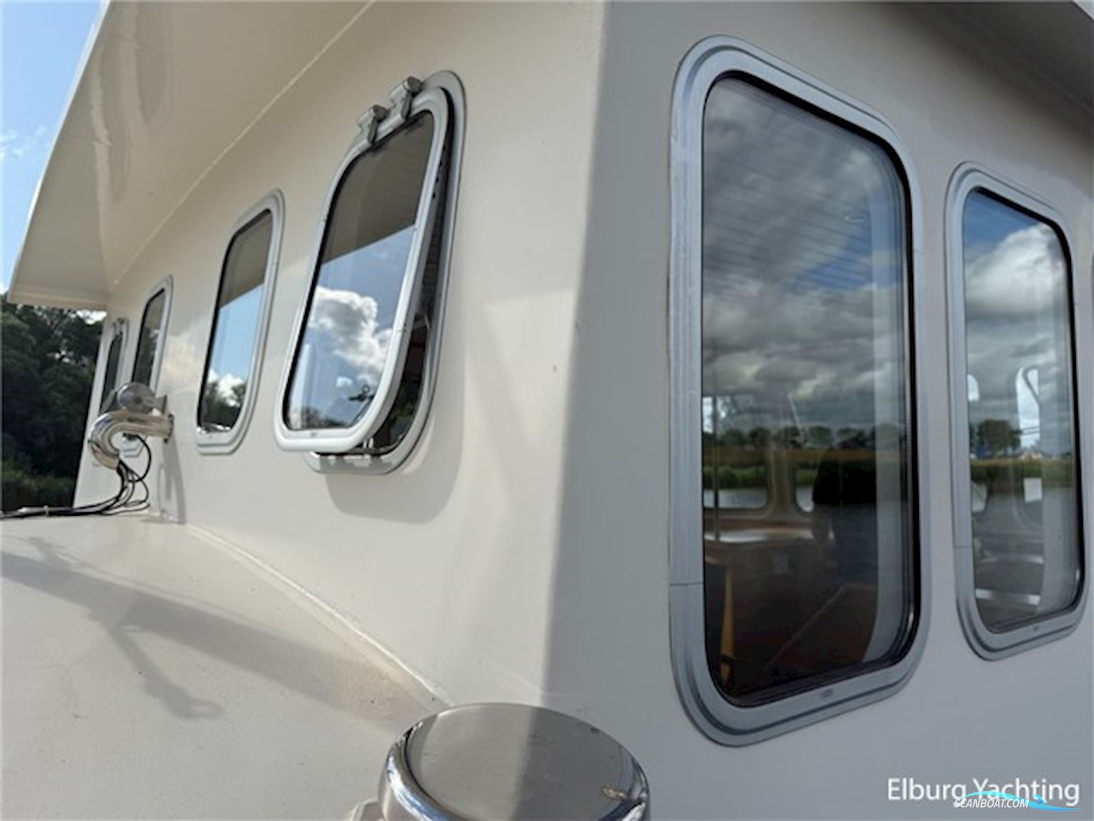 Bronsveen Spitsgatkotter 14.98