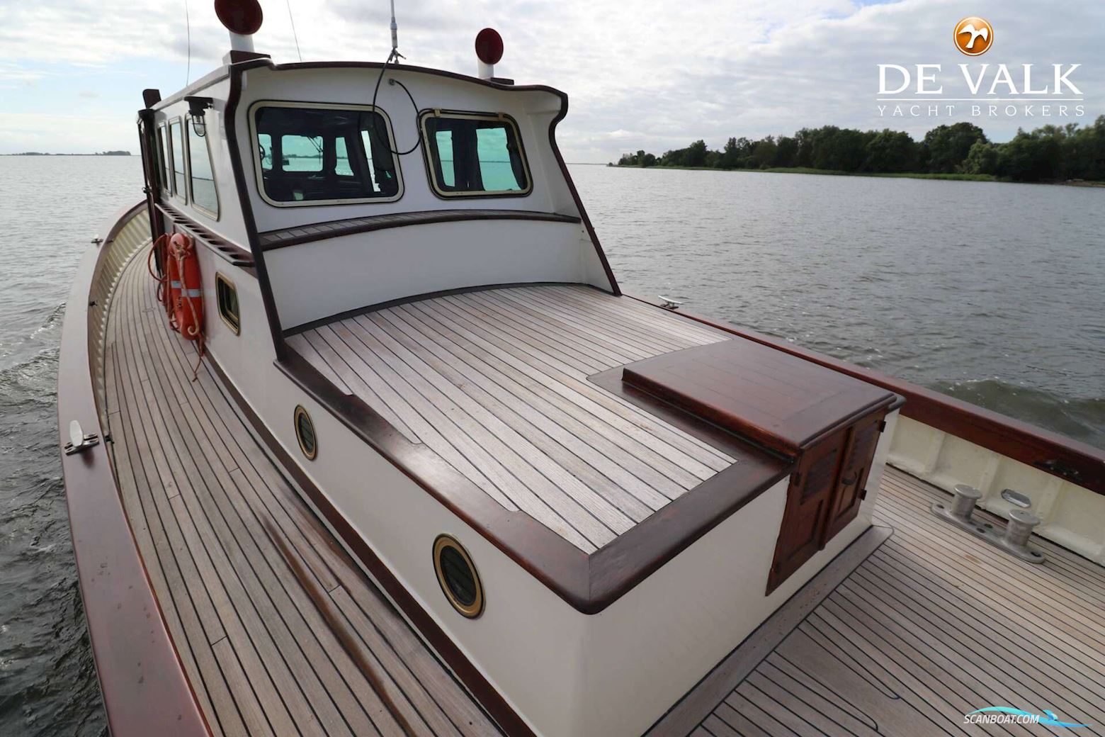 Brooke Marine Motor Yacht