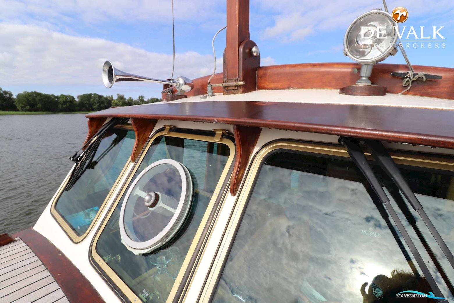 Brooke Marine Motor Yacht