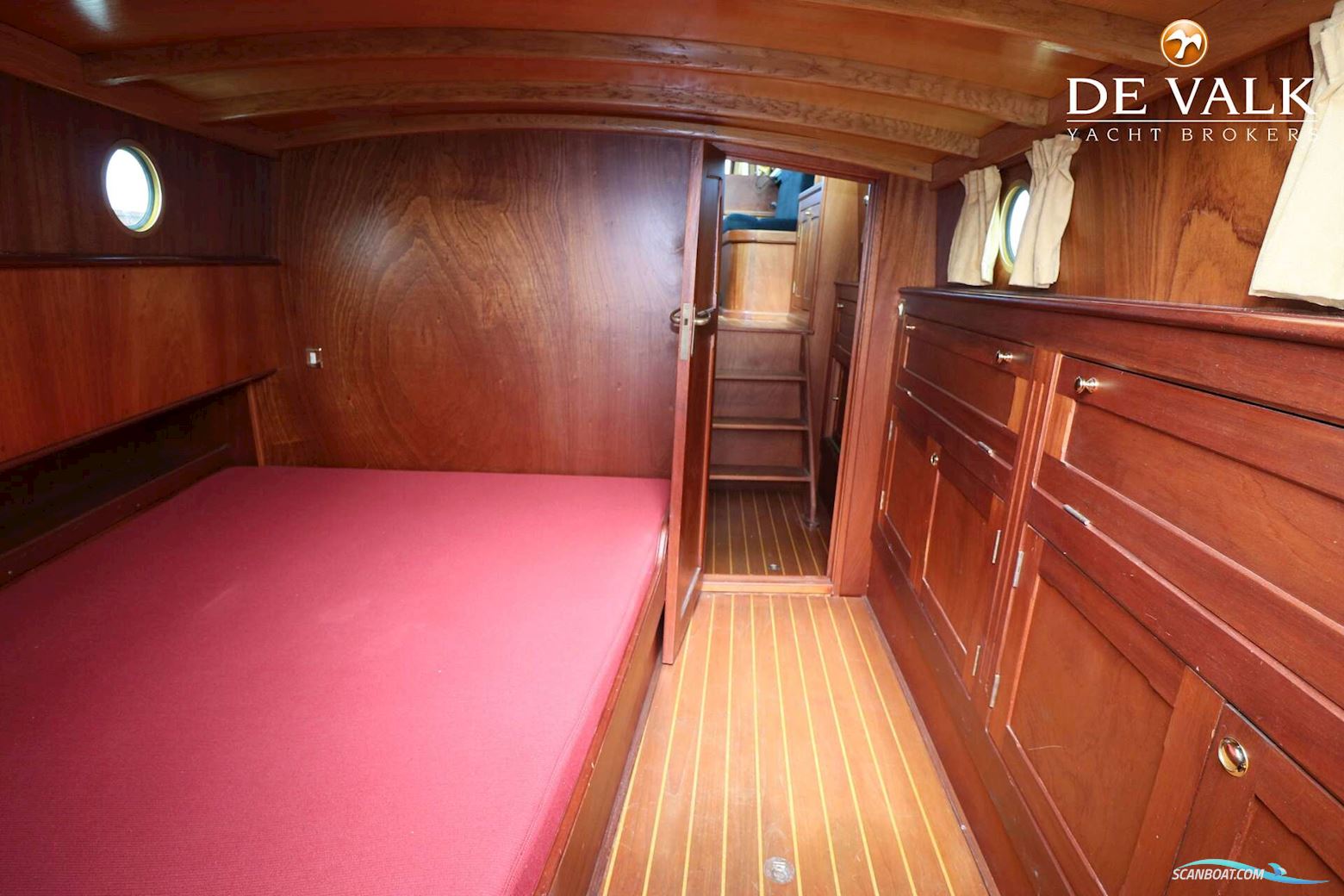 Brooke Marine Motor Yacht