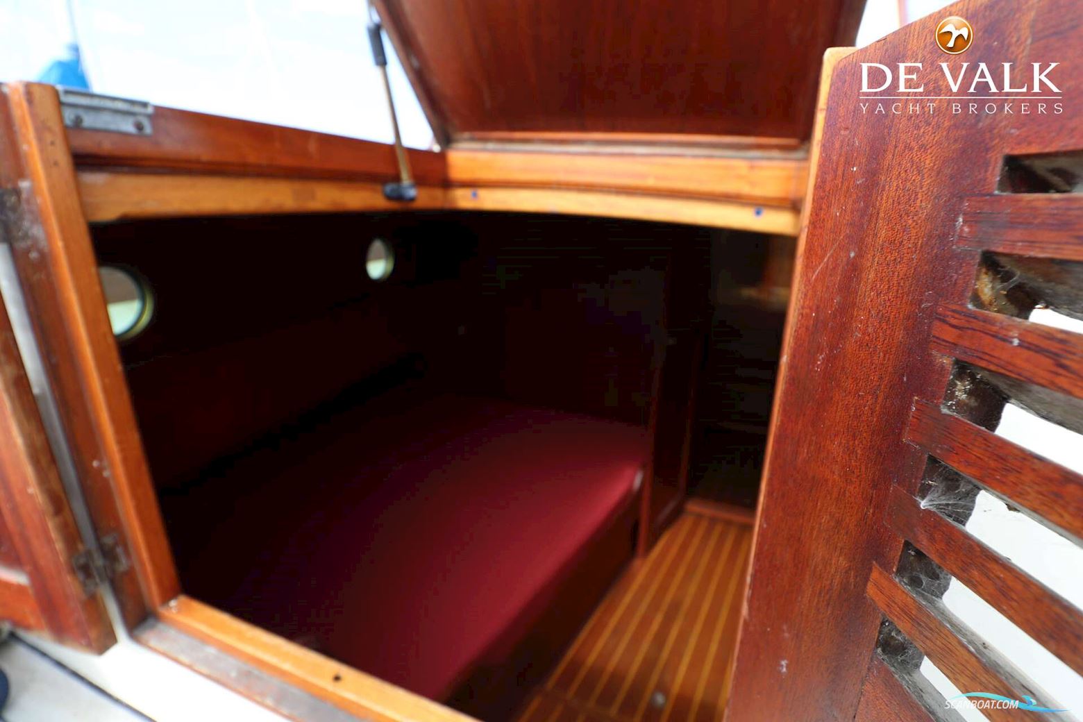 Brooke Marine Motor Yacht