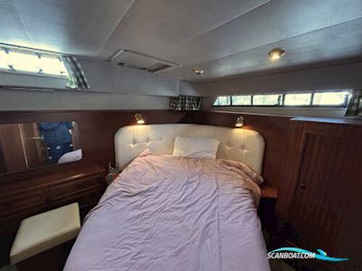 Broom 33 Motorboat 1989, with Volvo Penta Tamd41 A engine, United Kingdom