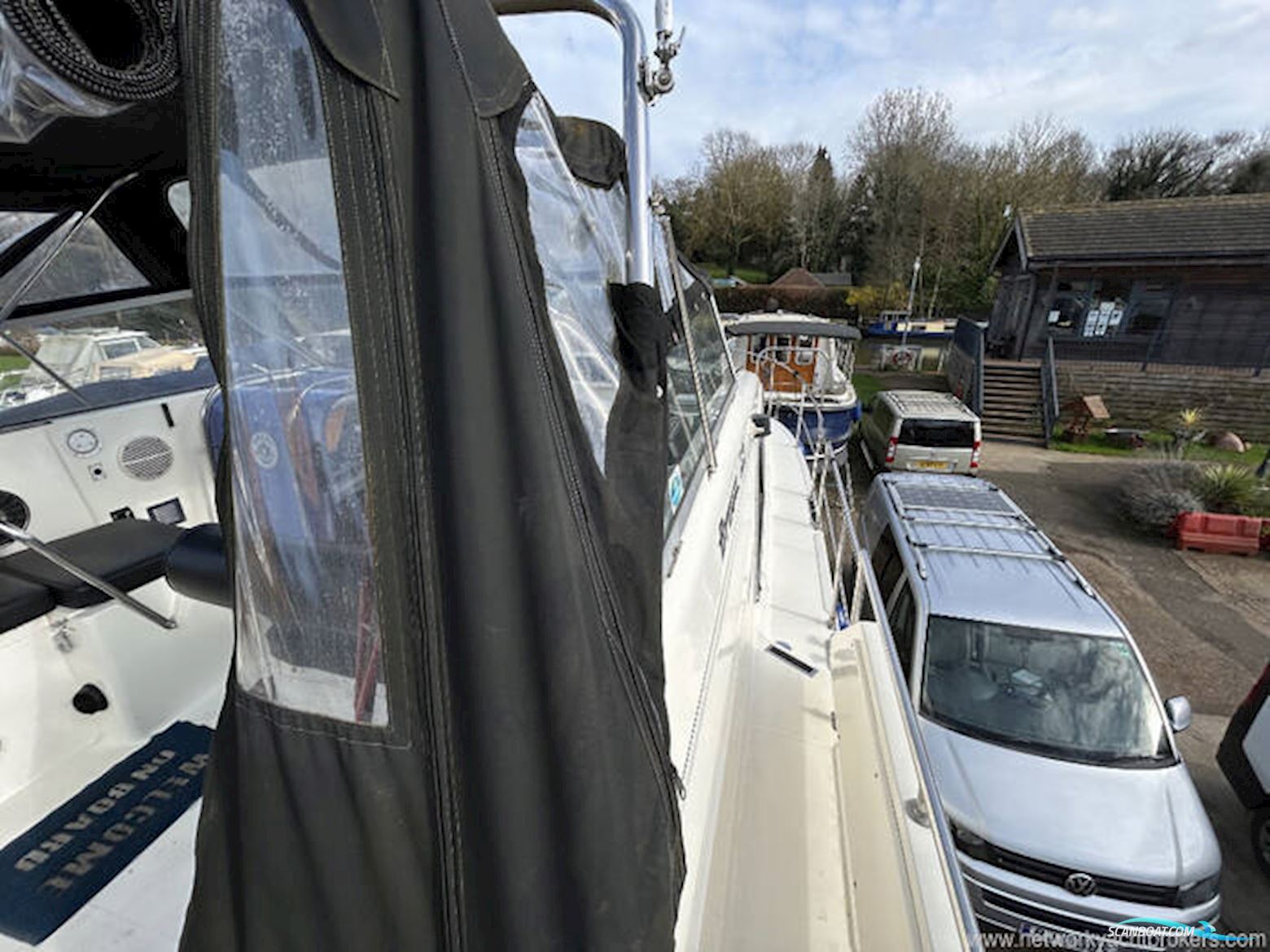 Broom 33