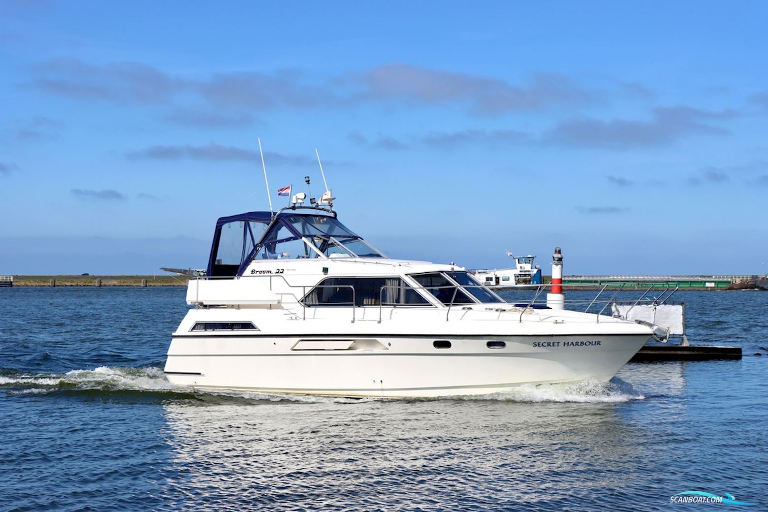 Broom 33