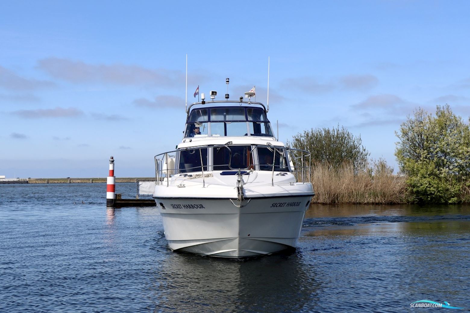 Broom 33