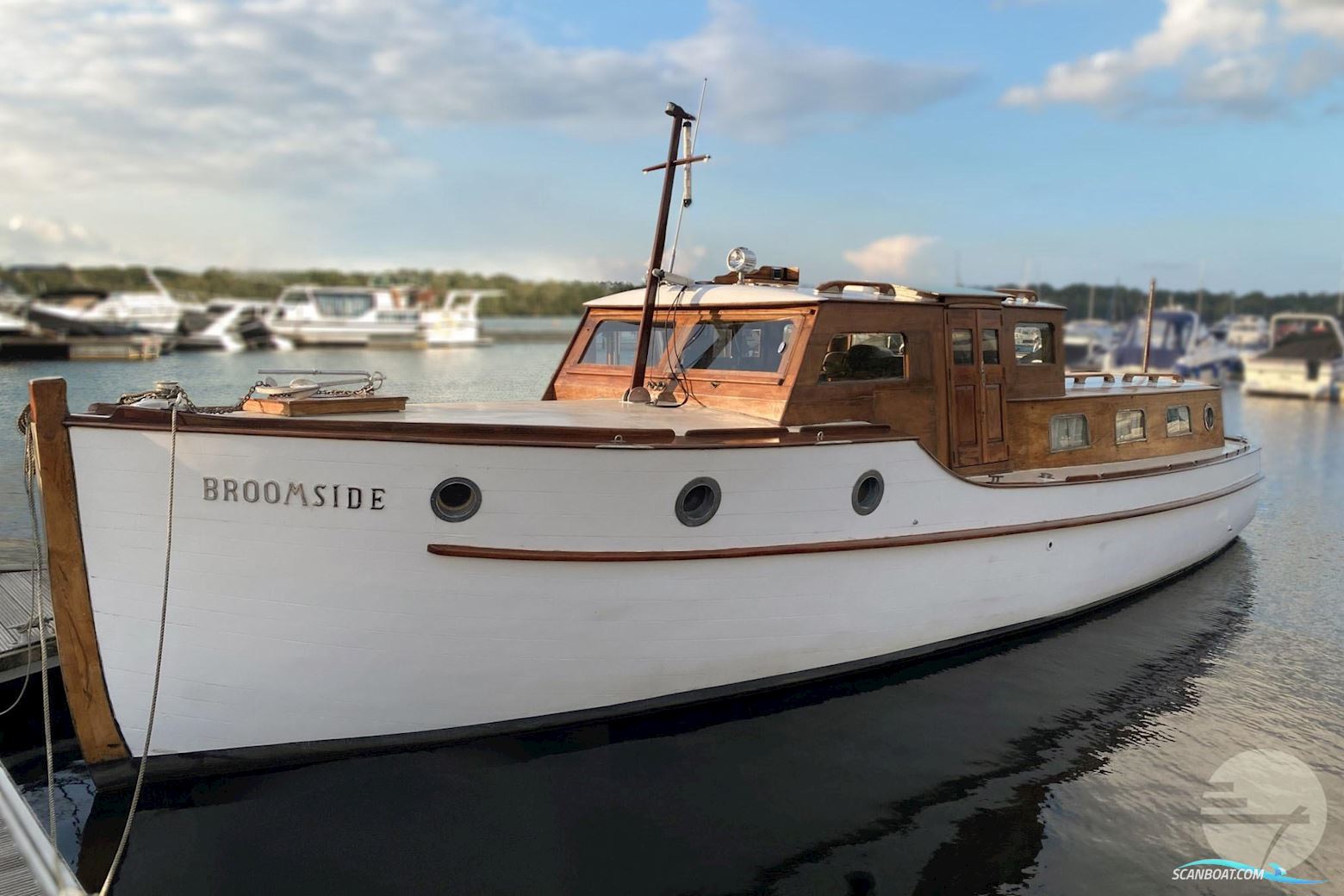 Broom 35 Motorboat 1940, with Perkins engine, Belgium