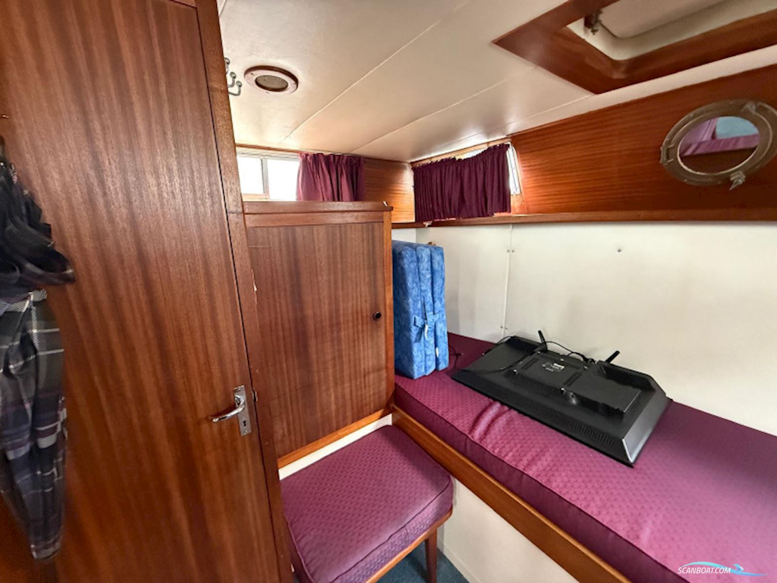 Broom 35
