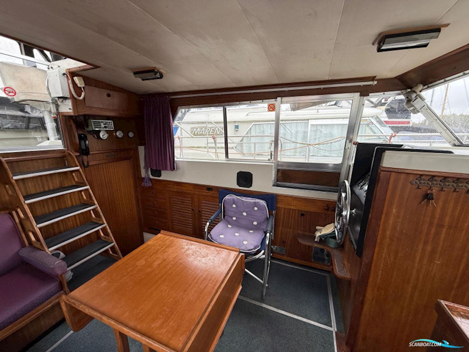 Broom 35