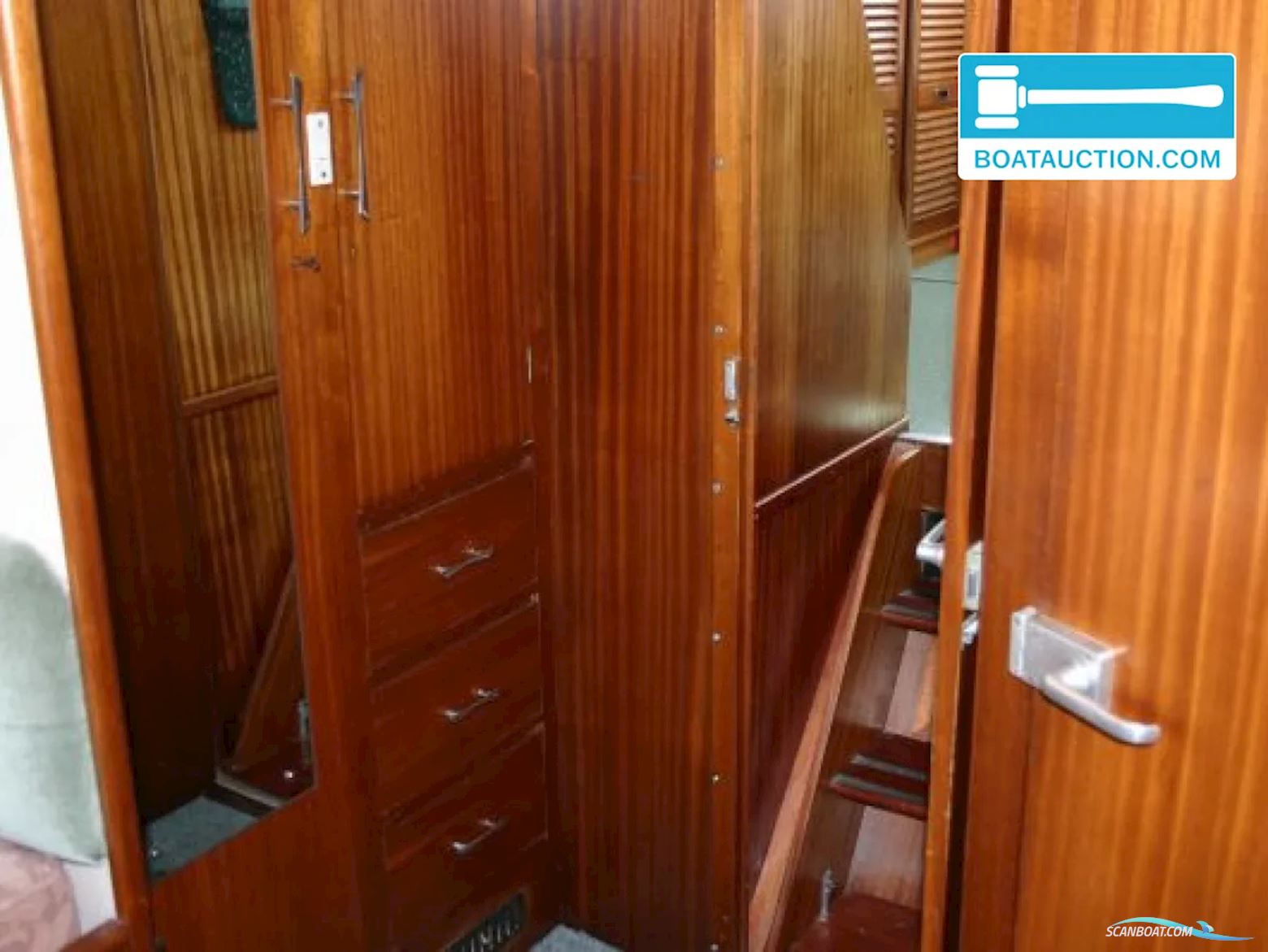 Broom 39 Continental