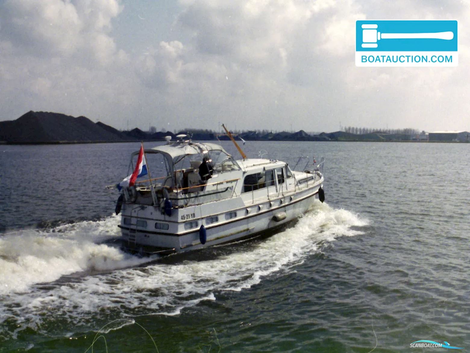 Broom 39 Continental