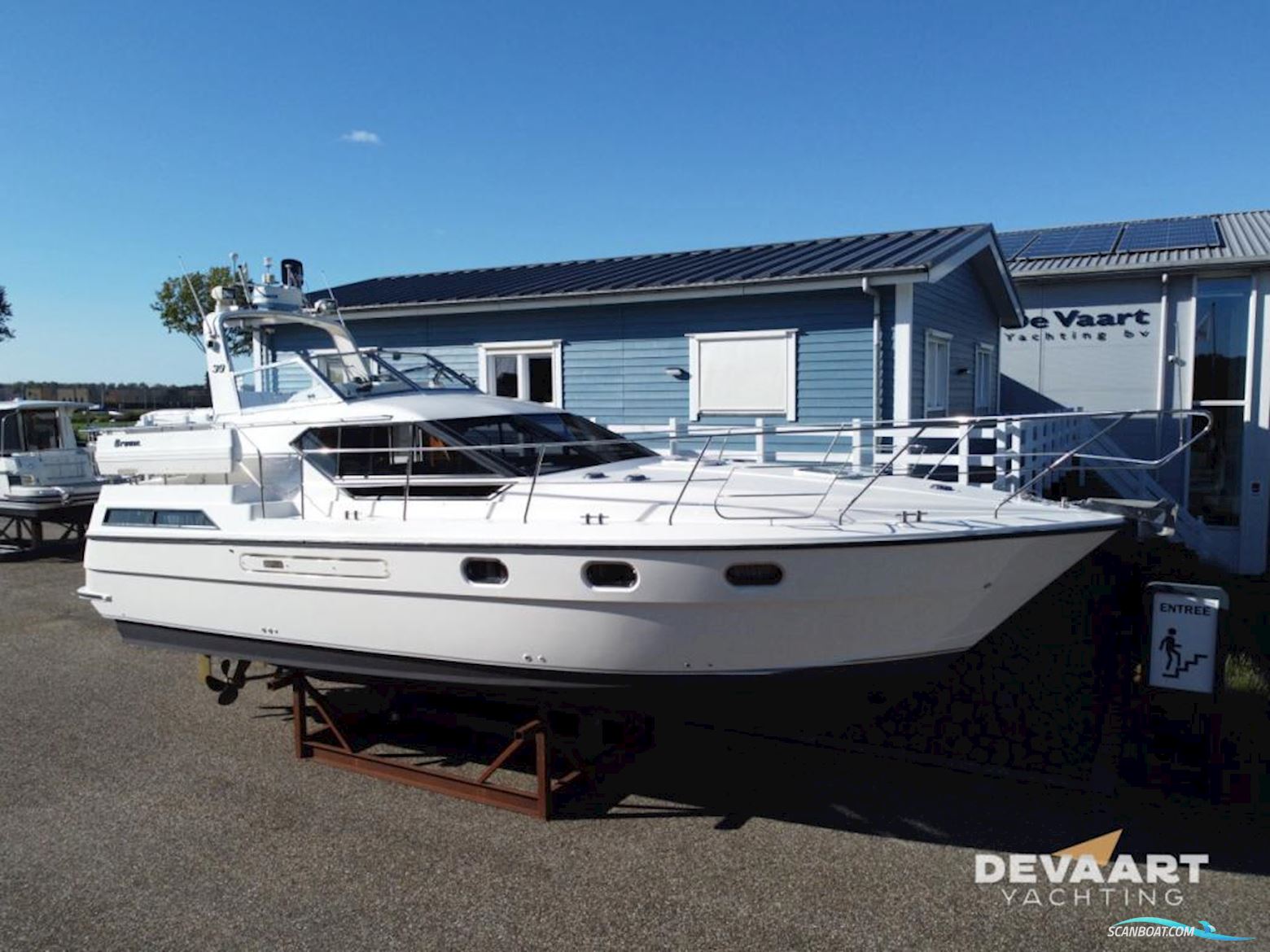 Broom 39 Motorboat 1996, with Volvo Penta engine, The Netherlands