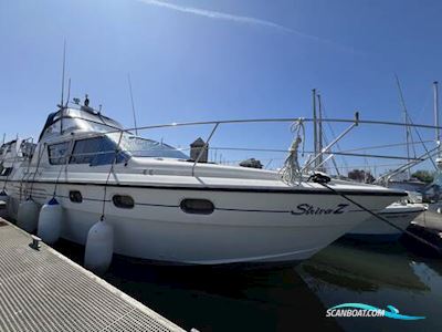 Broom 41 Motorboat 1993, with Ford Sabre engine, United Kingdom