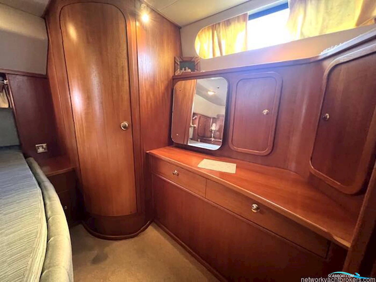 Broom 41