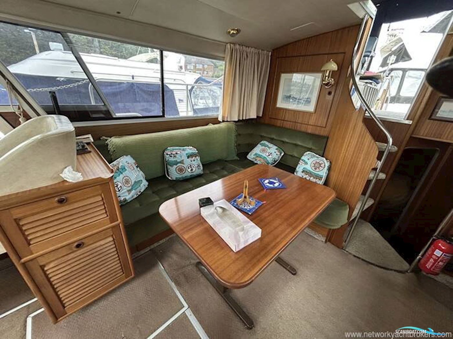 Broom Crown 37