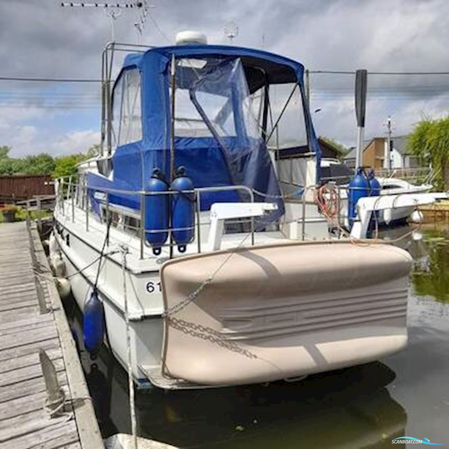Broom Ocean 37