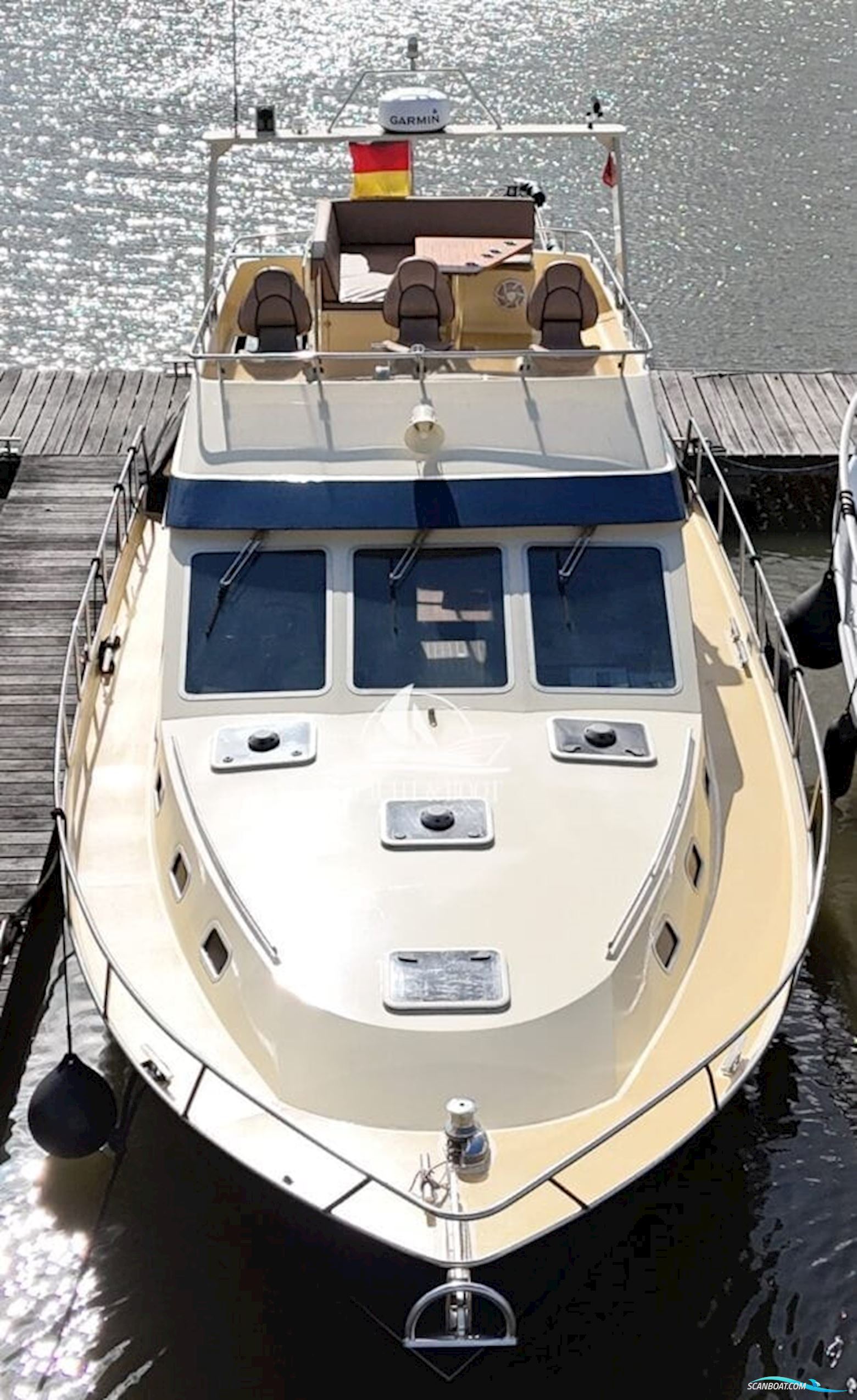 Bruce Roberts Europe 1200