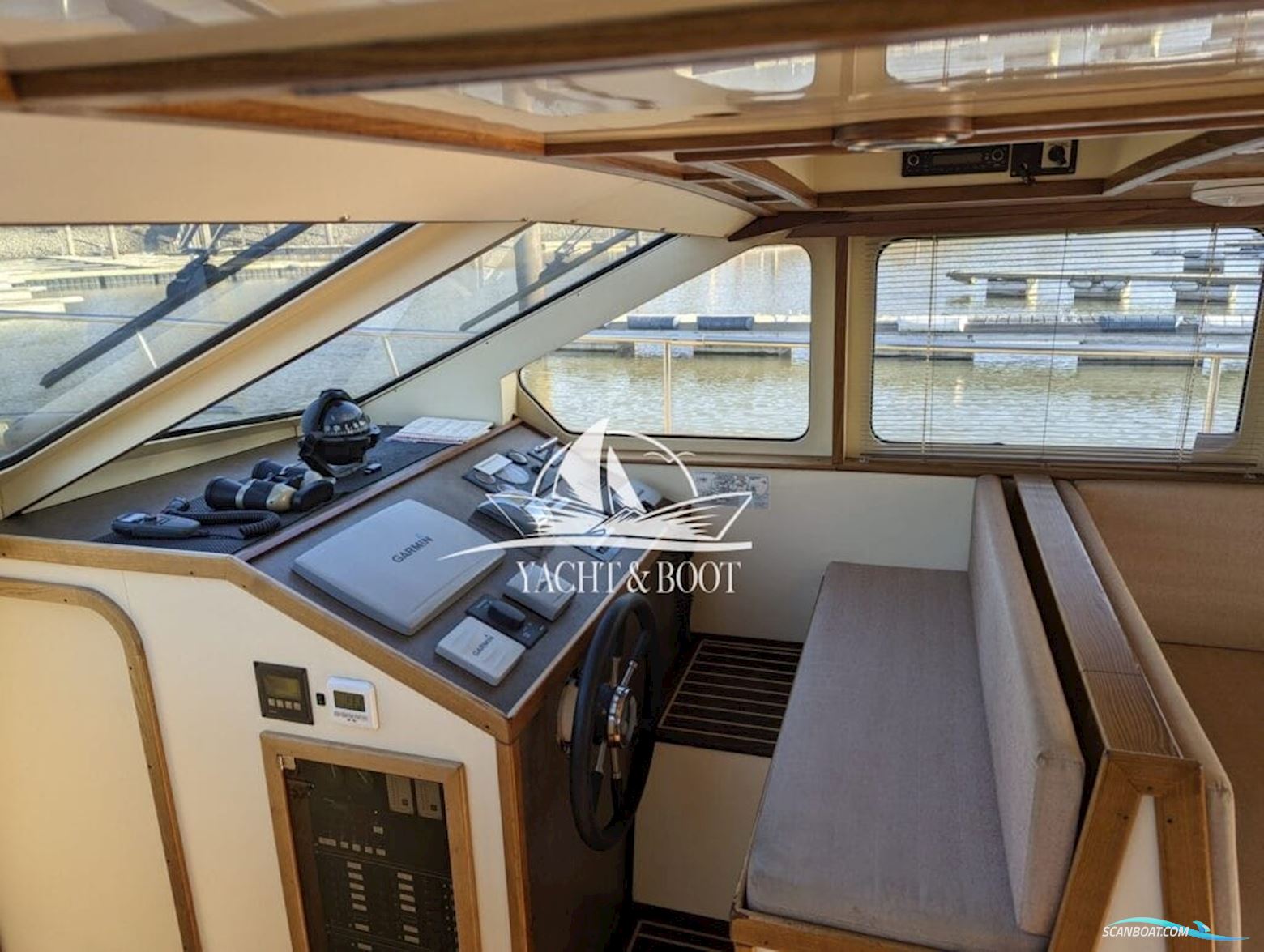 Bruce Roberts Europe 1200