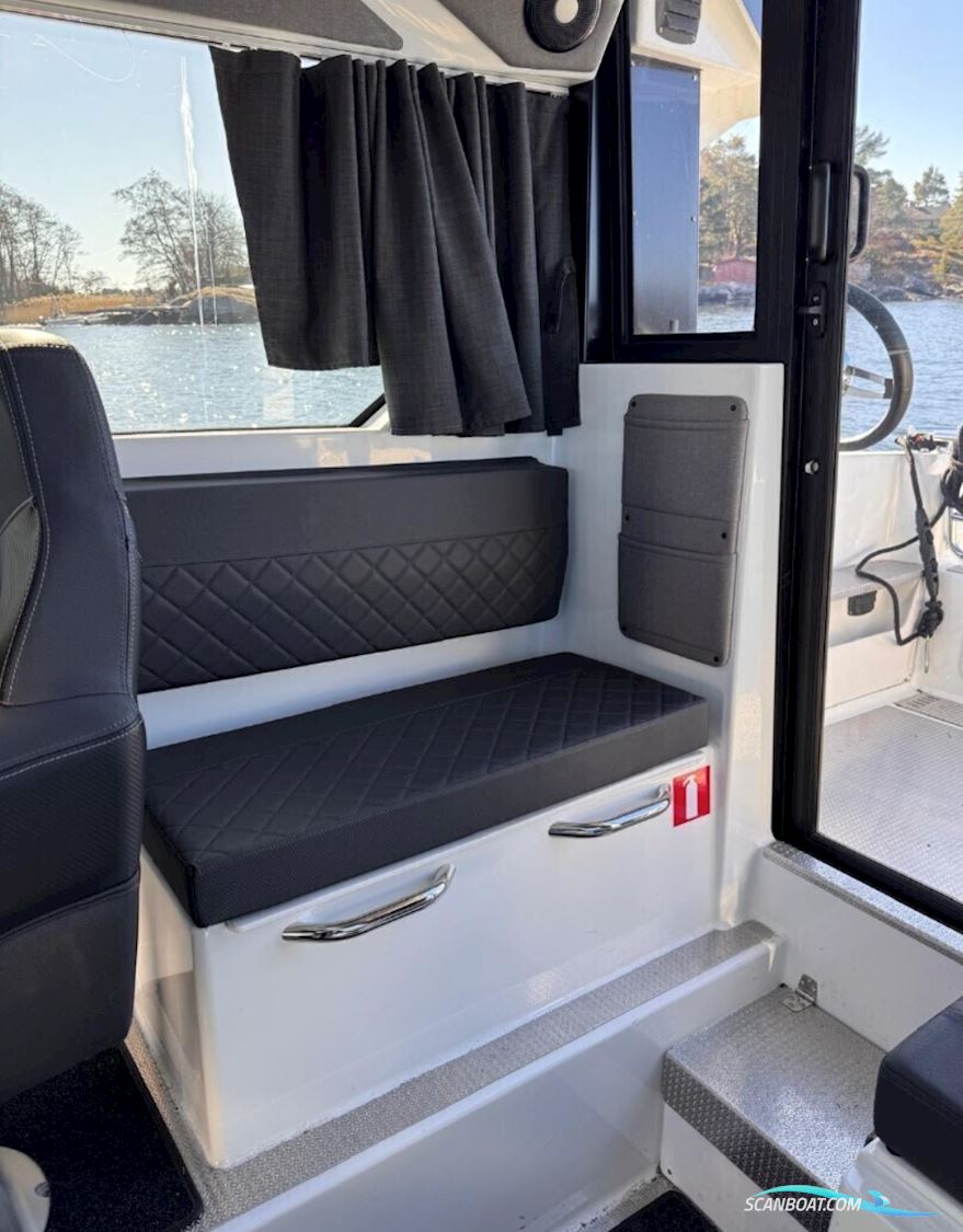 Buster Magnum Cabin / Yamaha 225HK / 2022