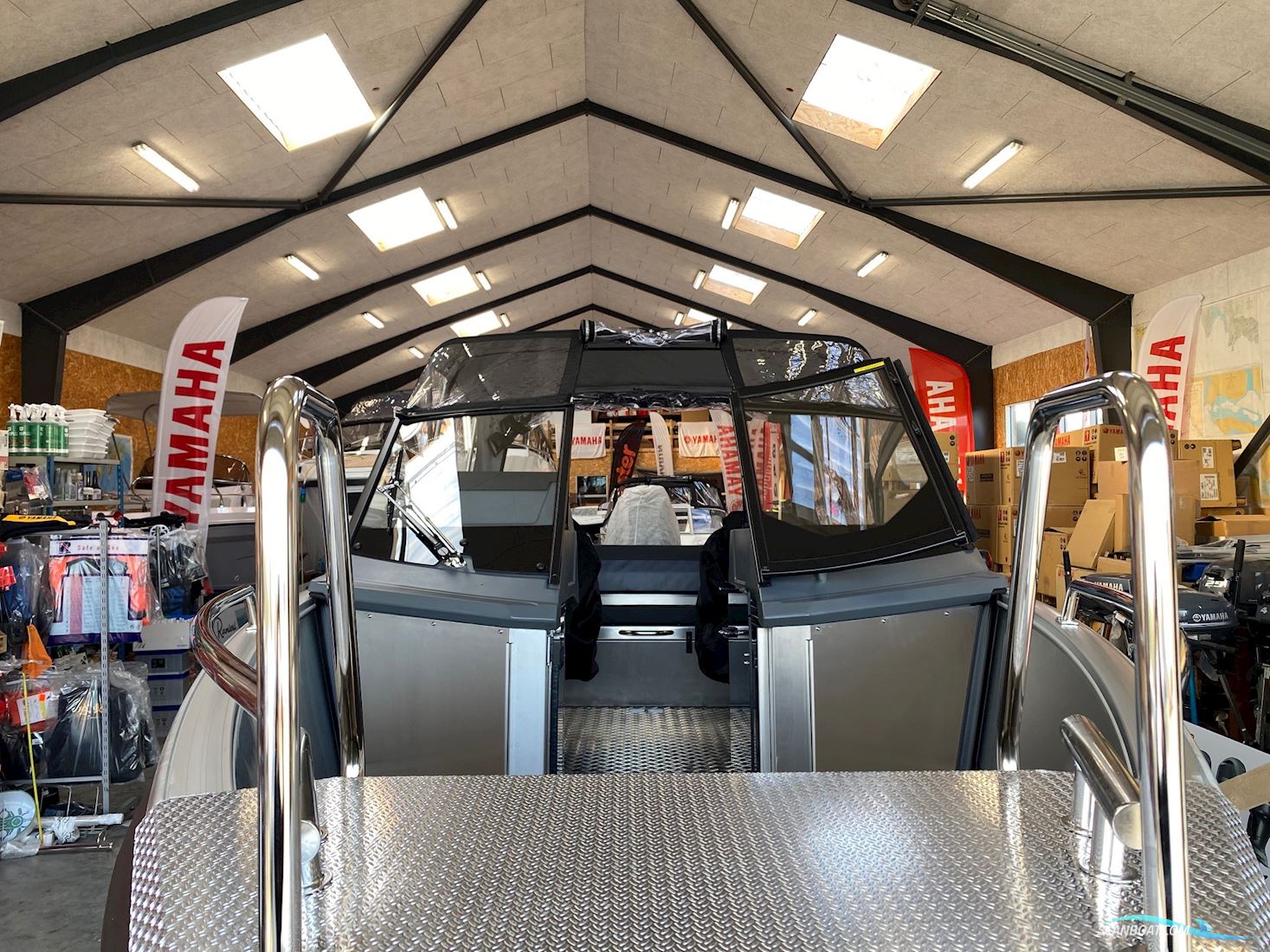 Buster XL m. F100 Motor