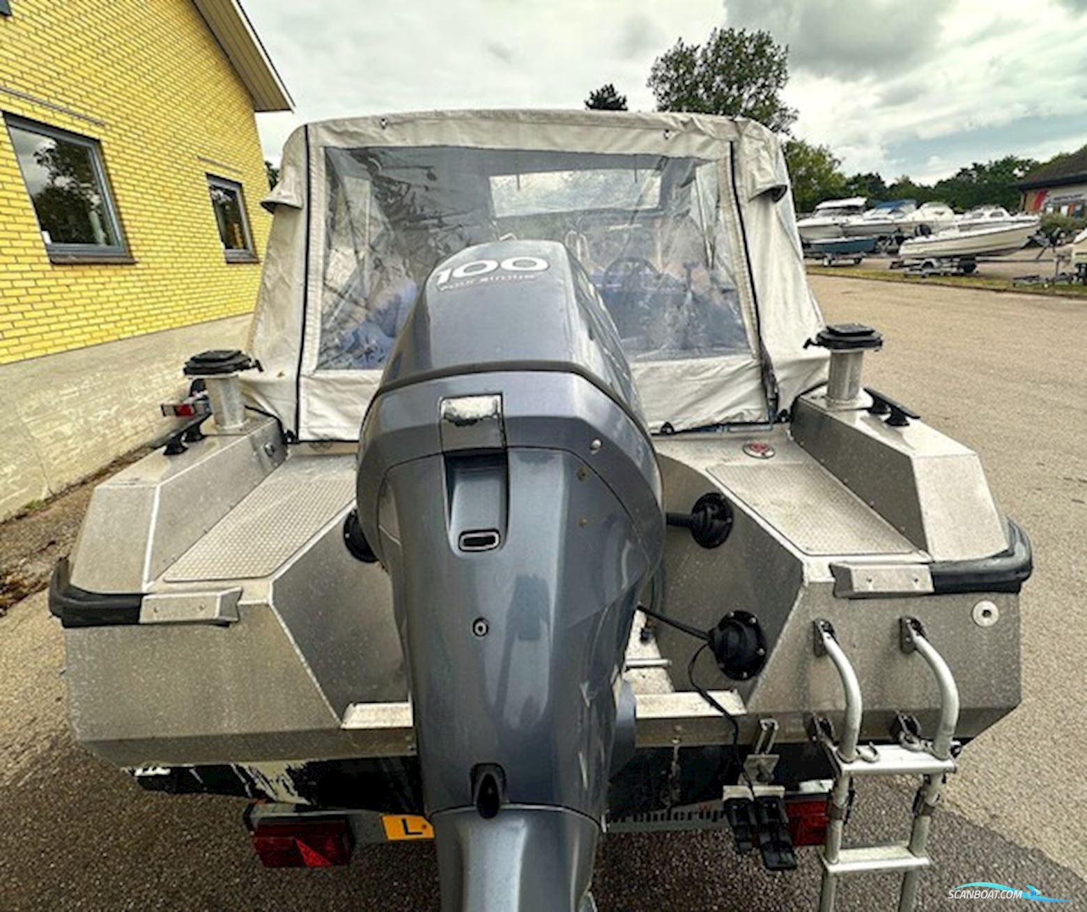 Buster XXL 2002 med Yamaha 100 hk – Robust og driftsikker klassiker