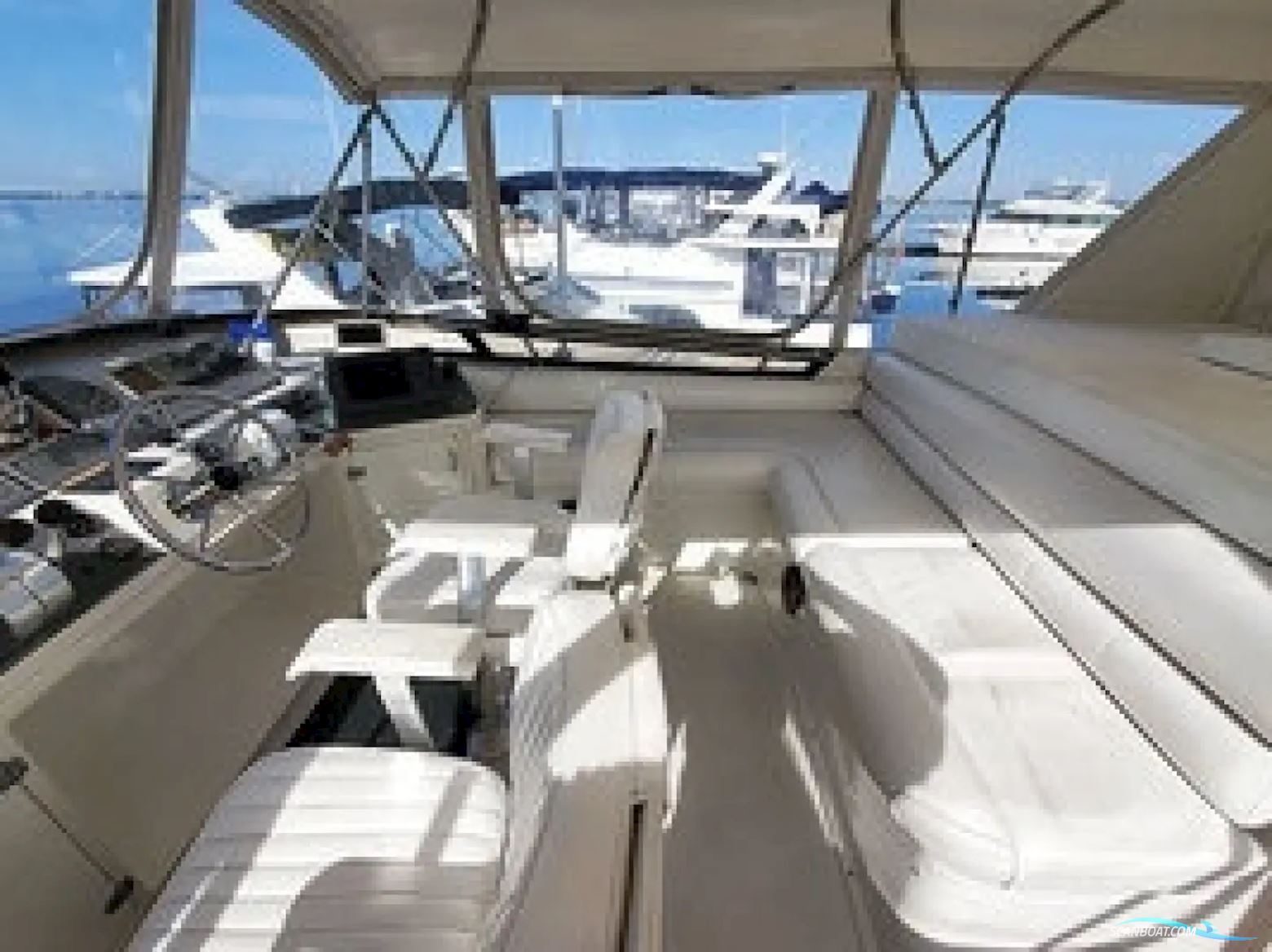 Californian 48 Sundeck