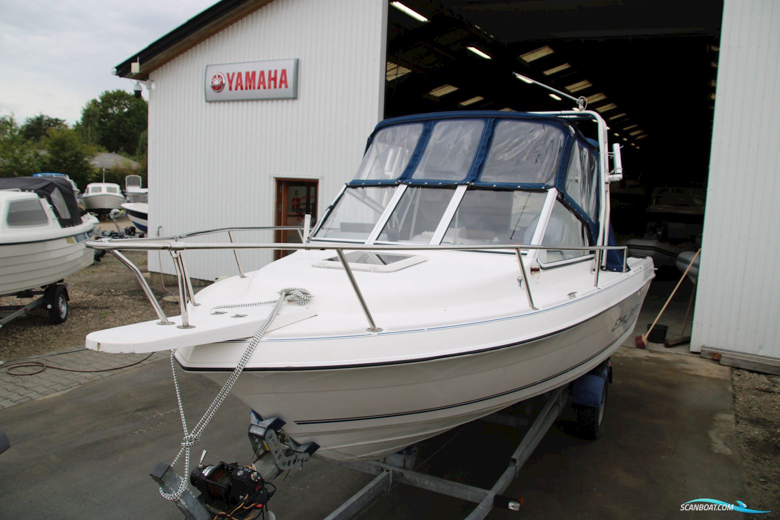 Campion 542 Explorer