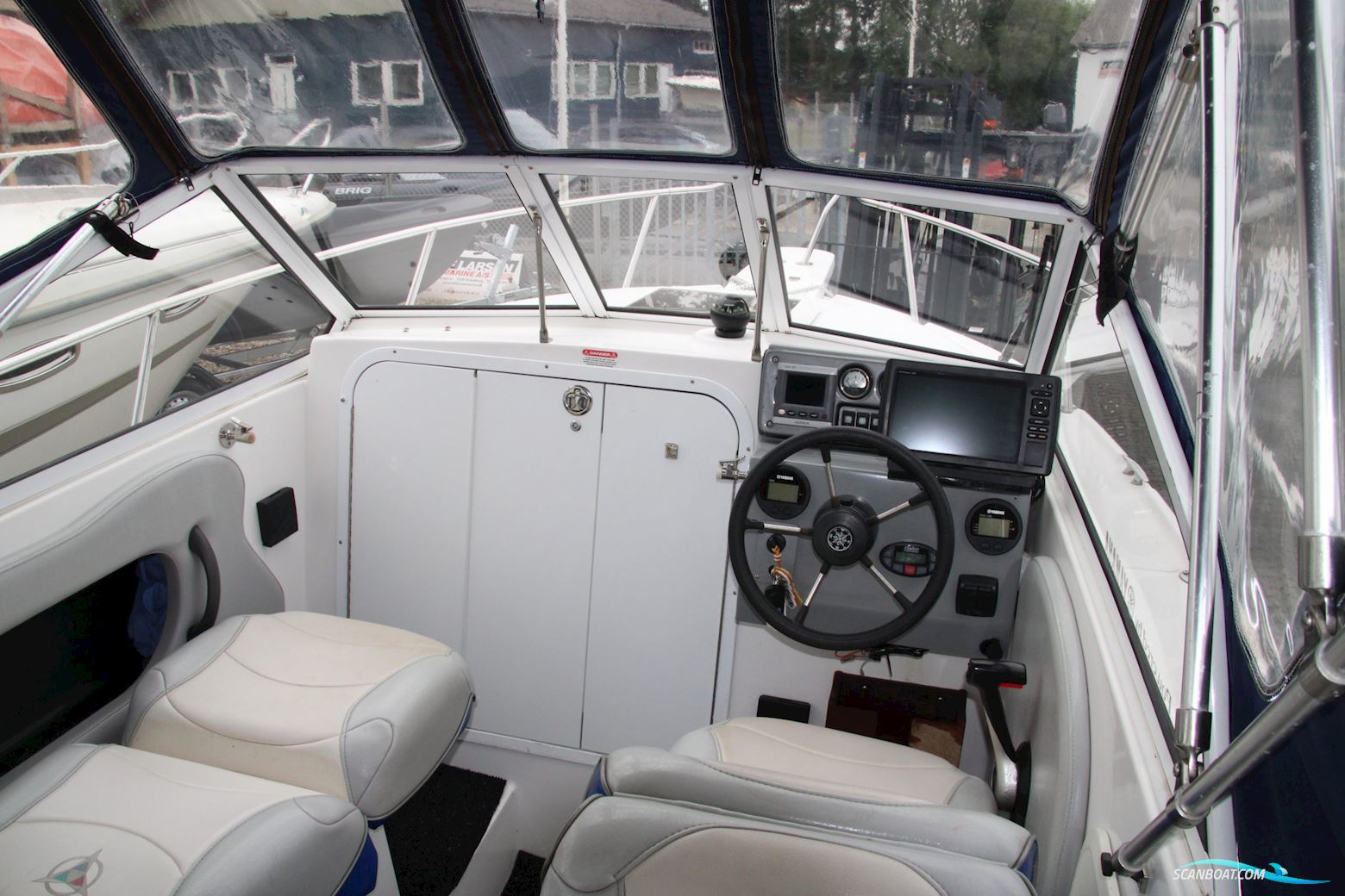 Campion 542 Explorer