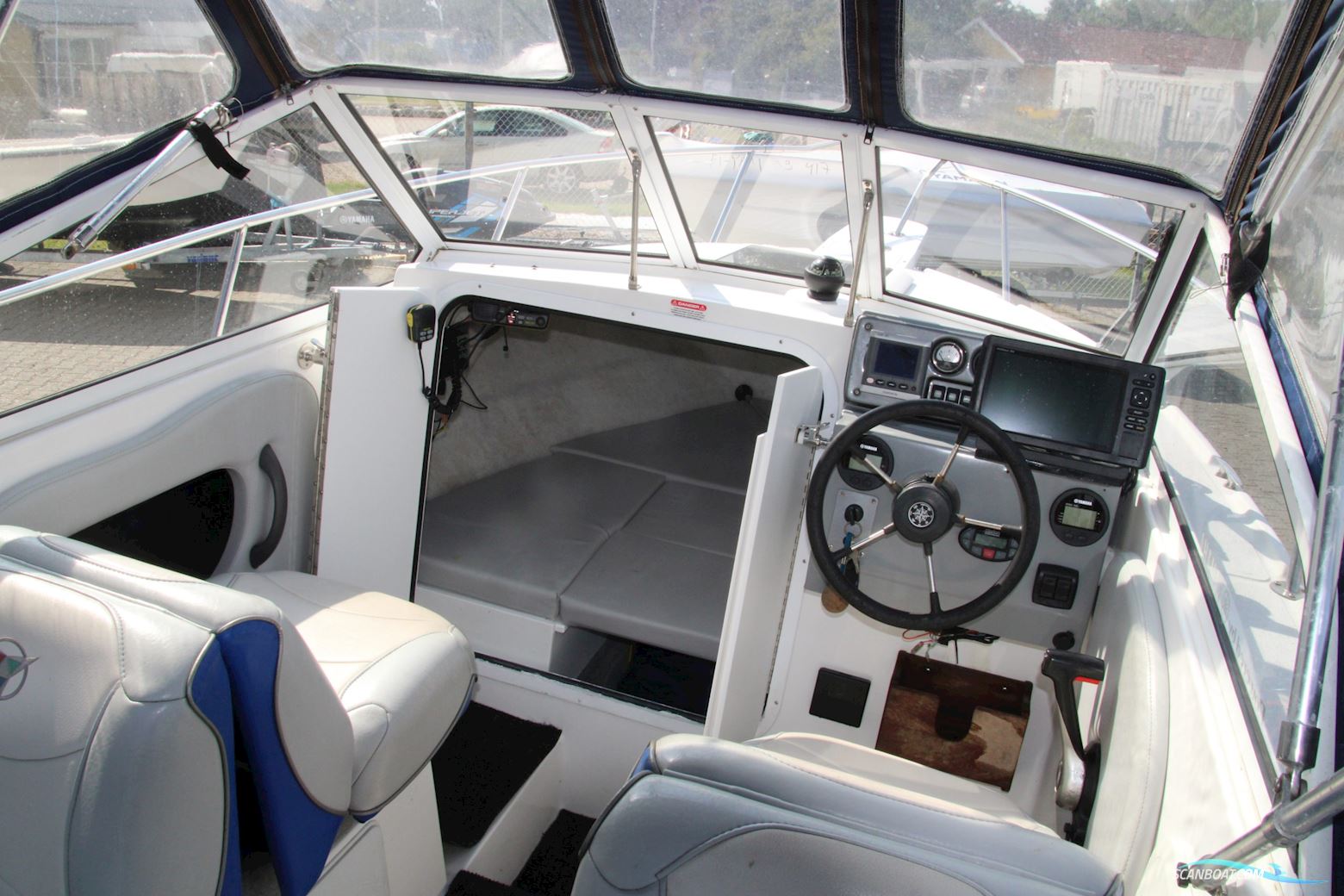 Campion 542 Explorer