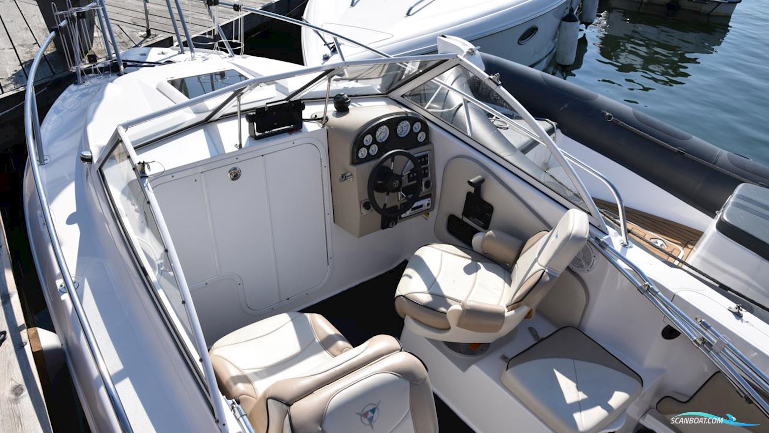 Campion 552i