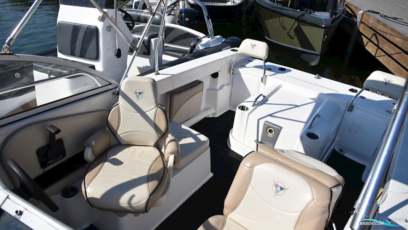 Campion 552i