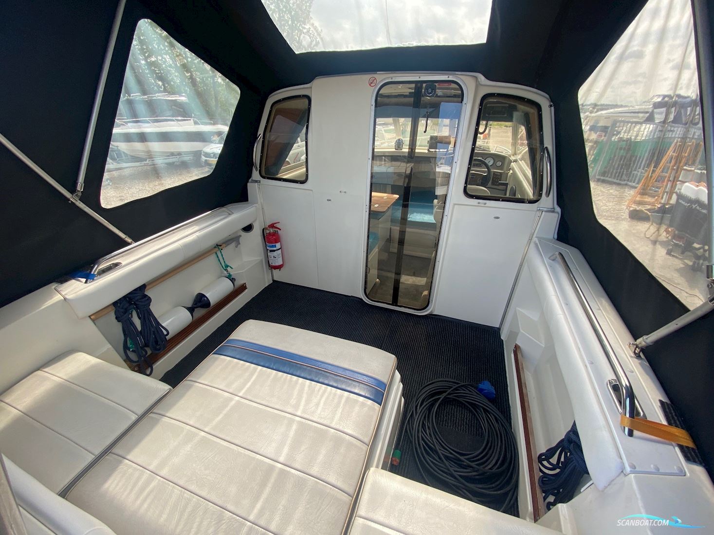 Campion 627 Victoria