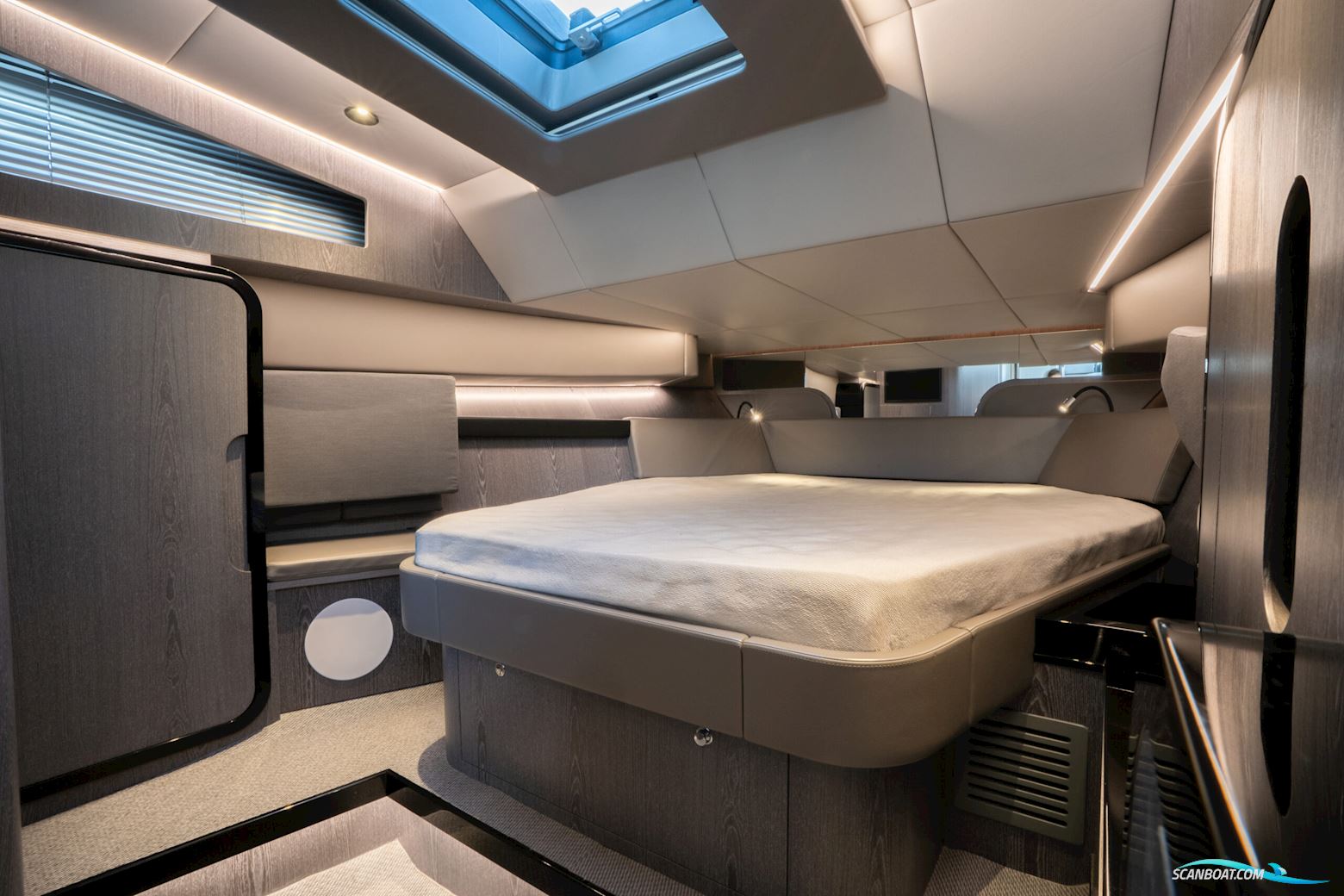 CANADOS 493 GLADIATOR GRANDE