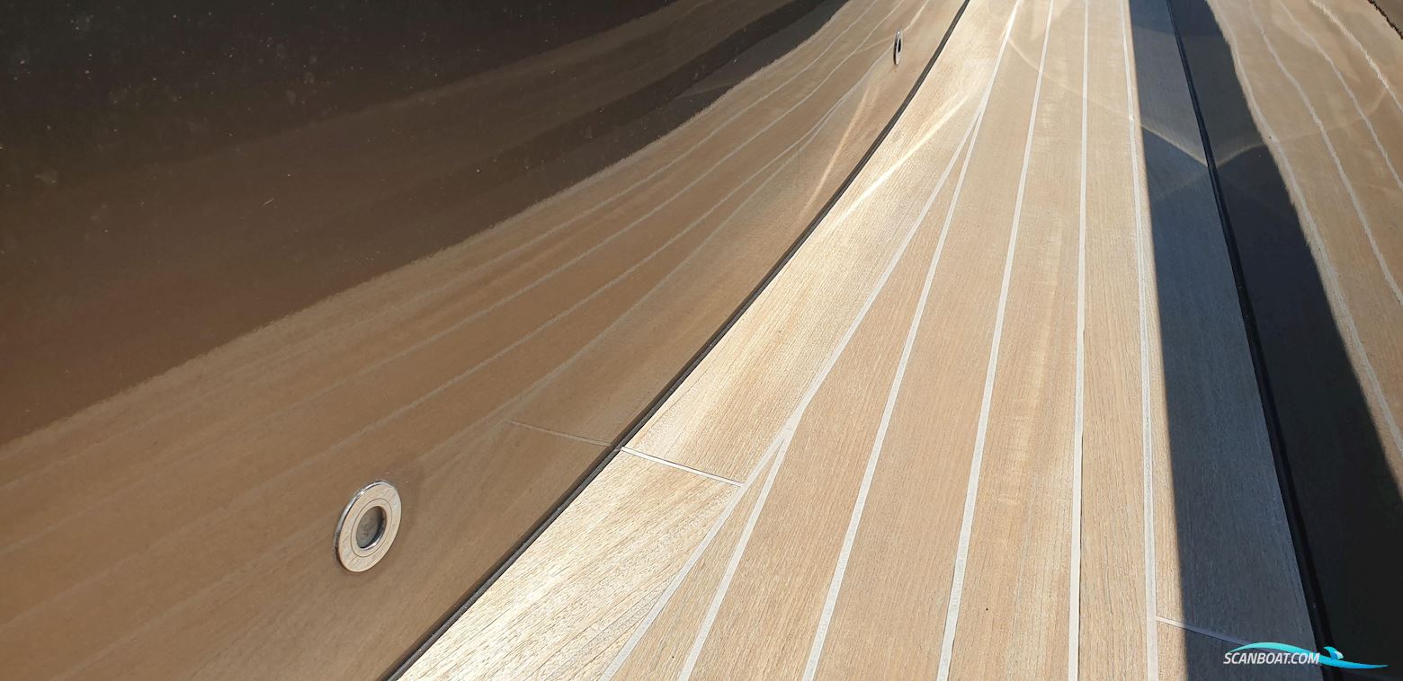 Cantieri Navali del Mediterraneo CONTINENTAL 50