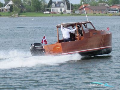 “Caoba” – Unik Hemingway-Inspireret Mahognibåd Med Moderne Konstruktion Motorboat 2018, with Mercury 150 HK Efi engine, Denmark