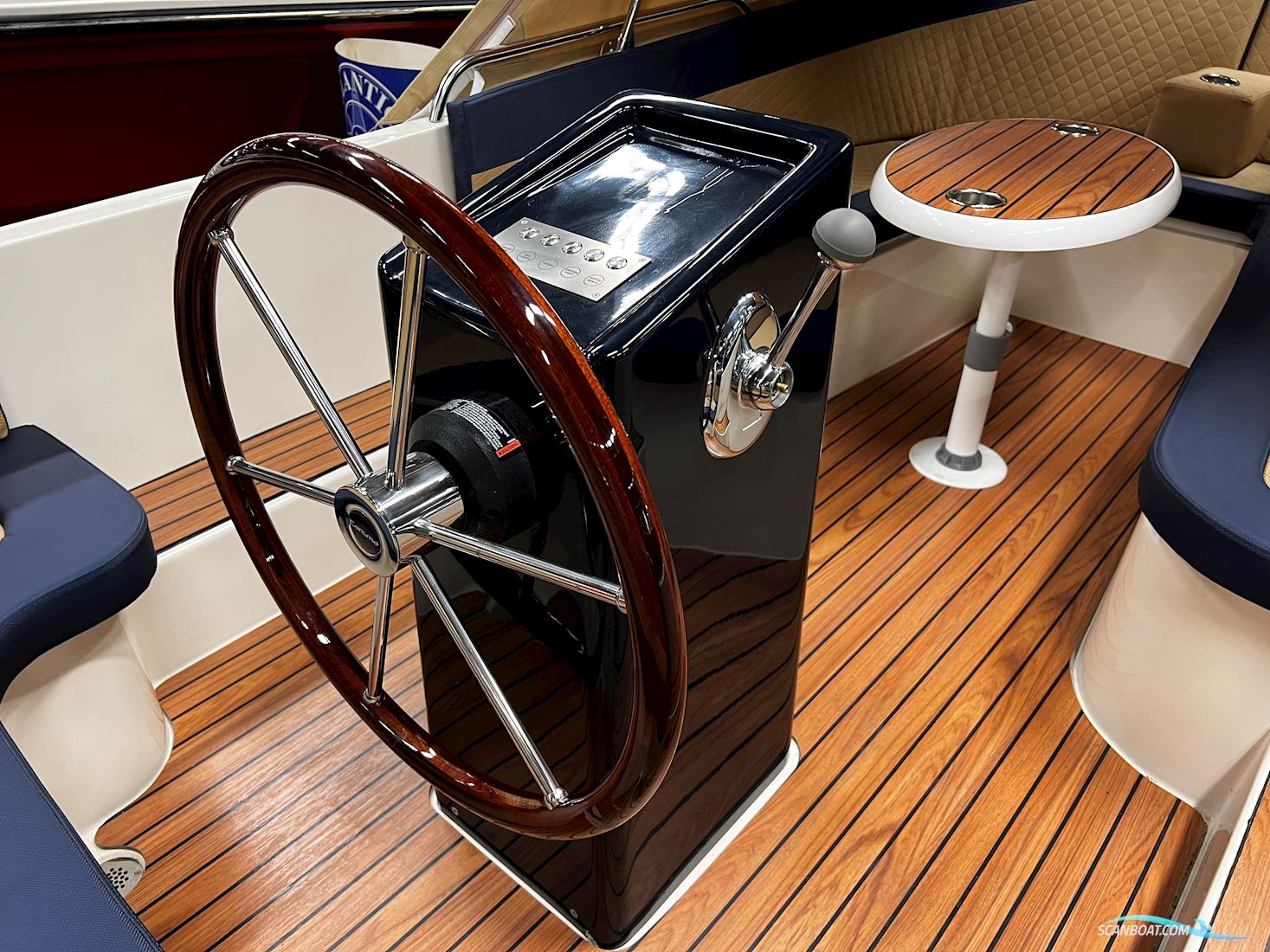 Carisma 570 Sloep / Tender