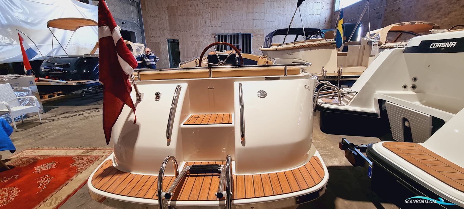 Carisma 570 Tender