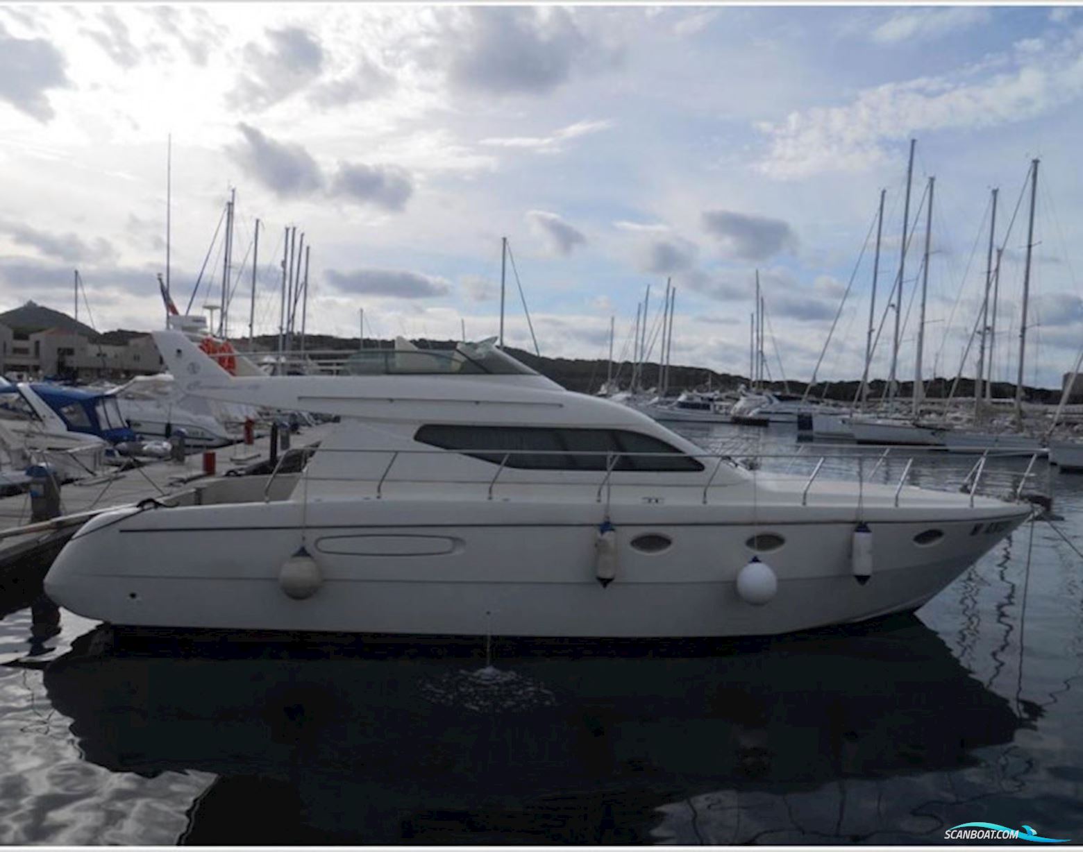 Carnevali 42 Motorboat 1995, with Aifo-Iveco 8361 SRM 40,1 engine, Italy