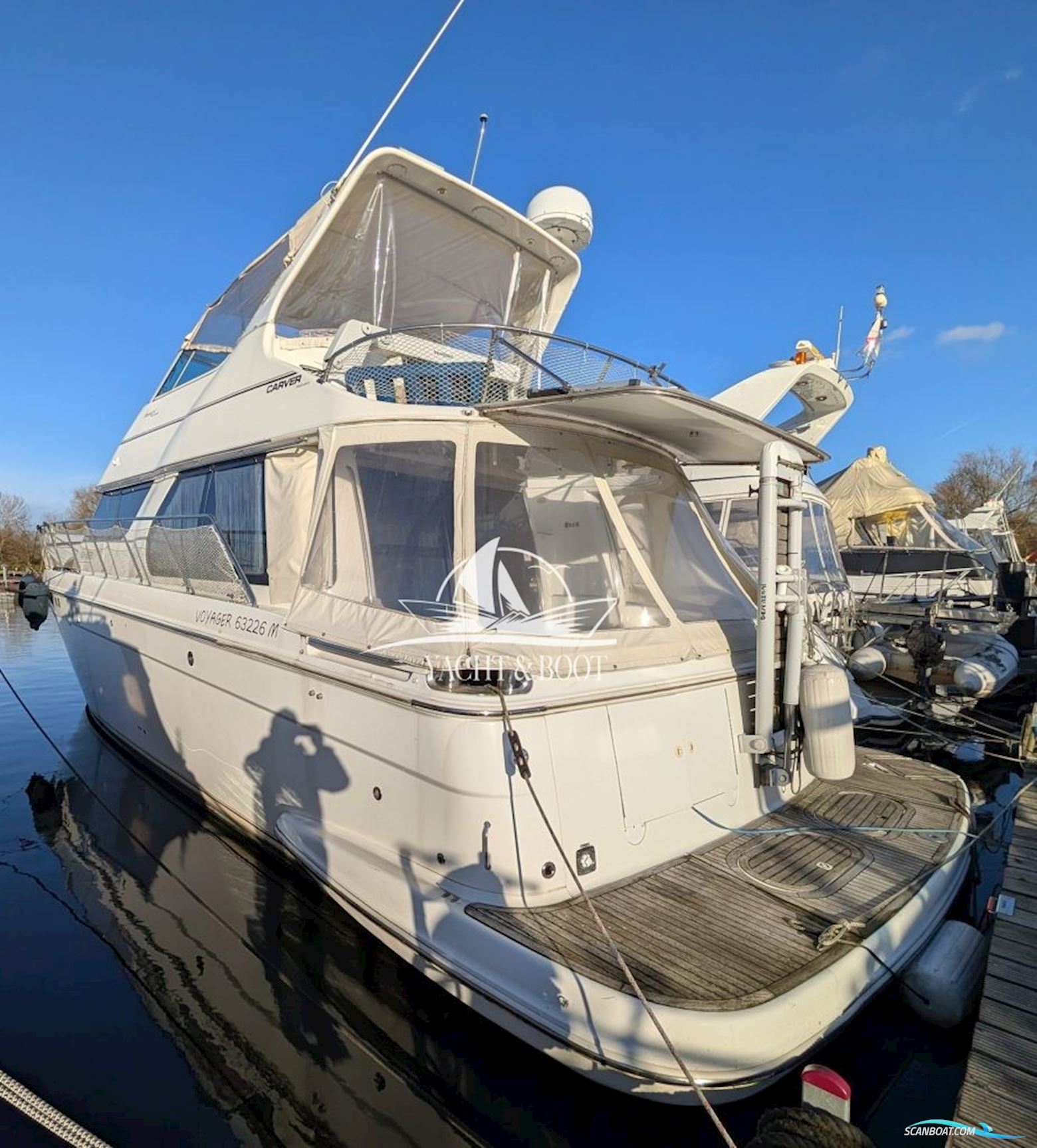 Carver 450 Voyager Pilothouse
