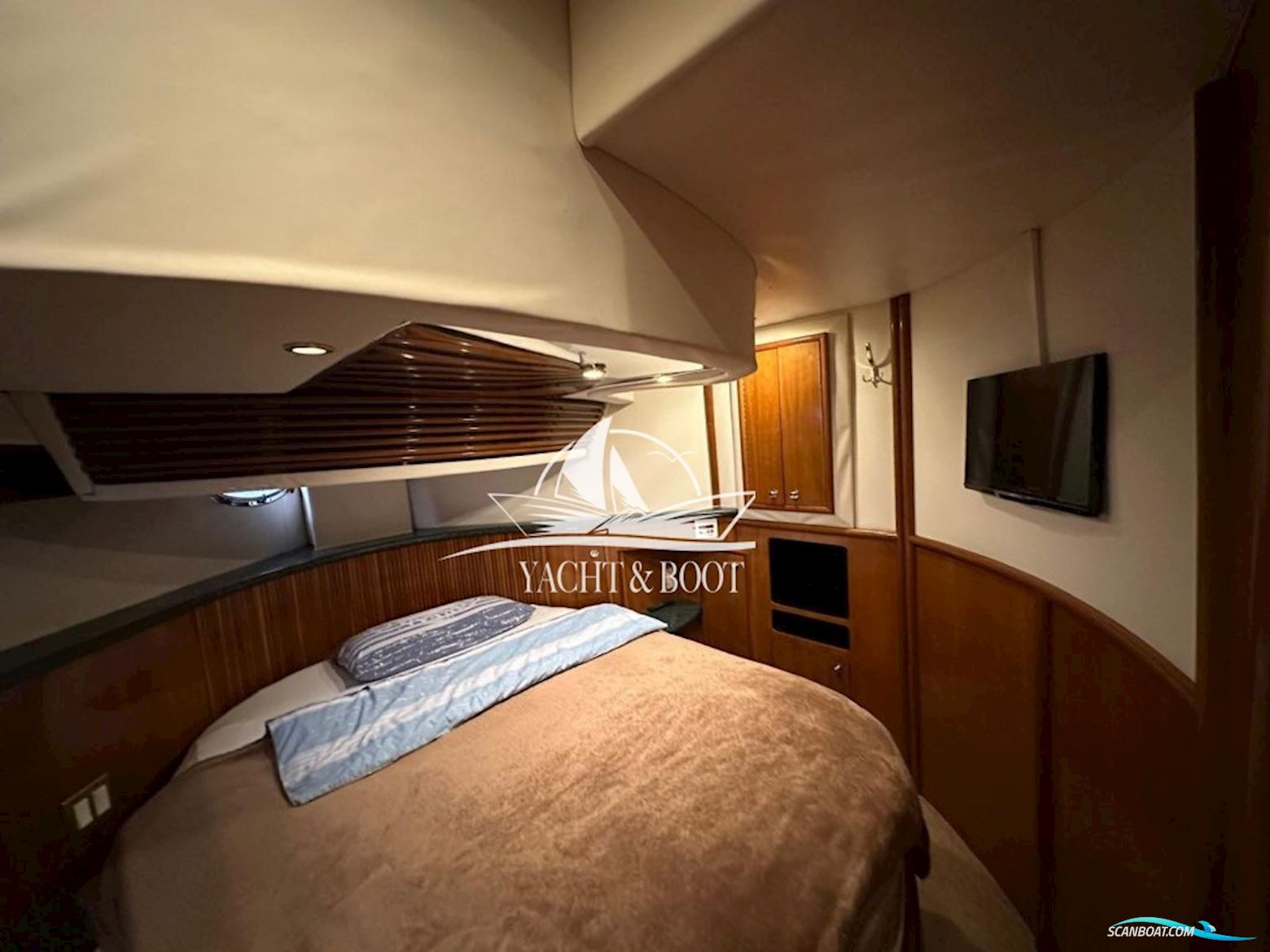 Carver 450 Voyager Pilothouse