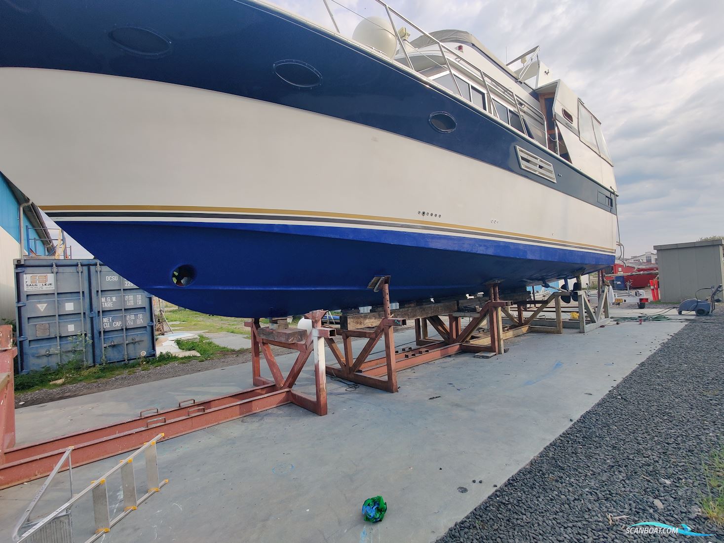 Carver 4507 Califonian