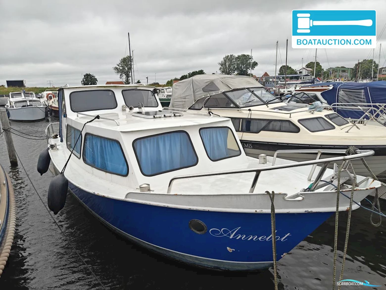 Cascaruda 800 Motorboat 1970, with Mercedes engine, The Netherlands
