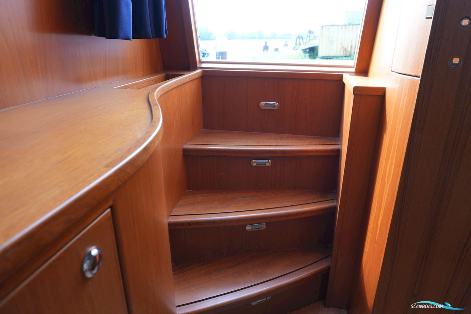 Casco 11.00 OK Flybridge